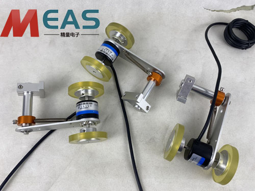 拉繩位移編碼器連接中控室計算機(jī)控制系統(tǒng)